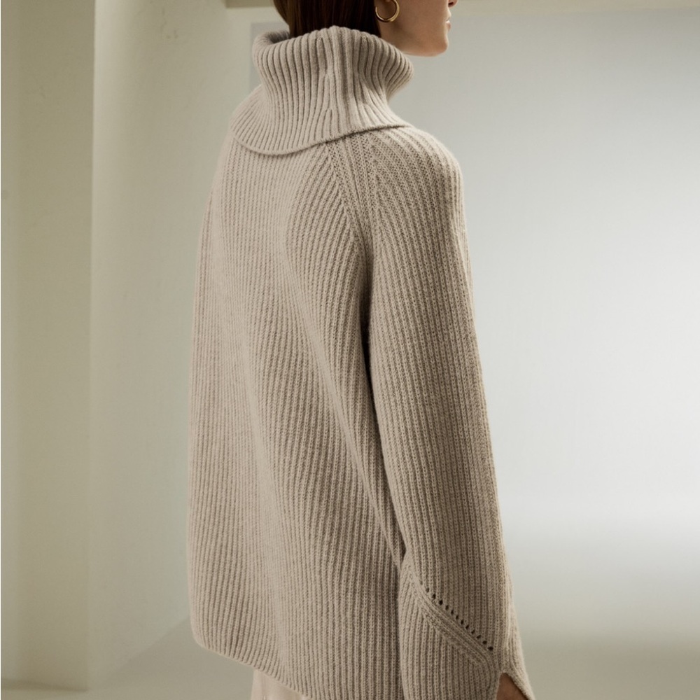 Lilysilk Oversized Merino Wool Sweate - Picture 7 of 12